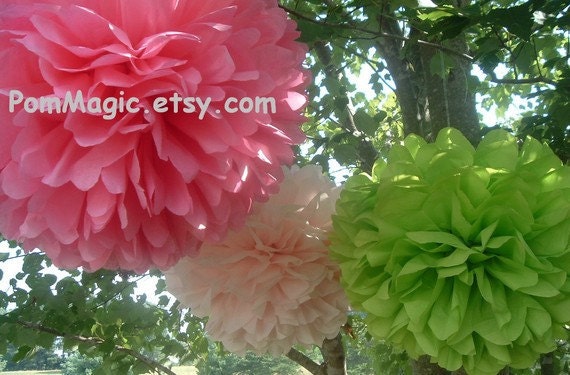 12 Paper pom poms. Pick colors. Baby shower decoration. Bridal shower. wedding
