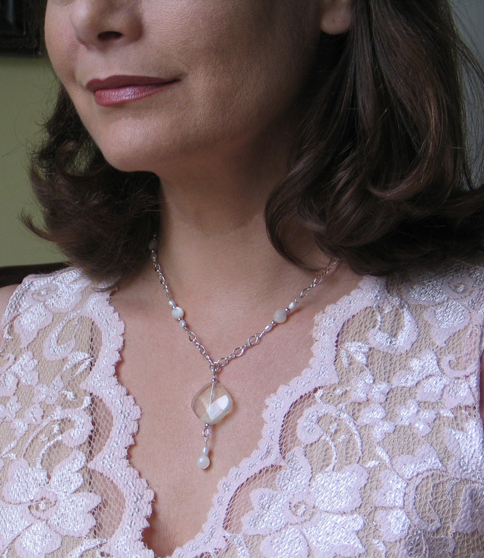 Jane Pineapple Quartz Pendant Necklace