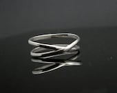 Infinity ring. Sterling Silver ring. Eternity knot, alternative wedding band  Intertwined Promise ring, forever love best friend sister