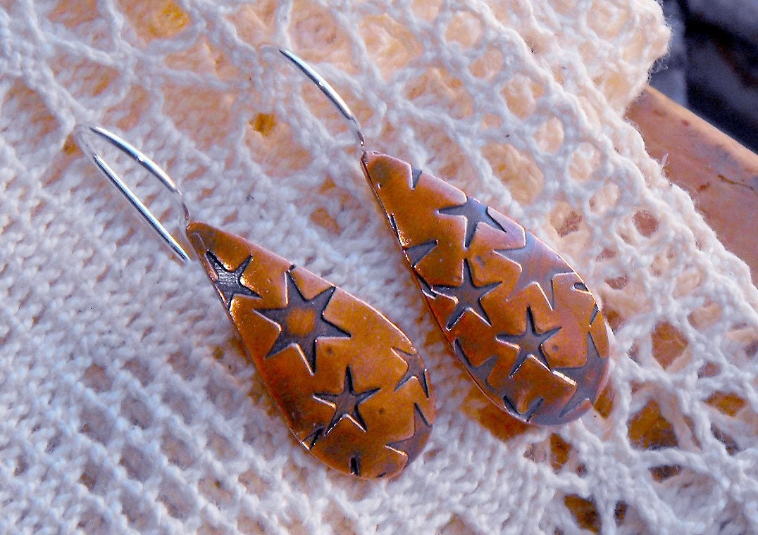 Two little drops of sky in a night full of stars (handmade copper earrings)