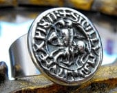Awesome templar ring for an authentic Templar Knight . Completly handmade using an ancient technique. Solid silver. Any size (made to order)