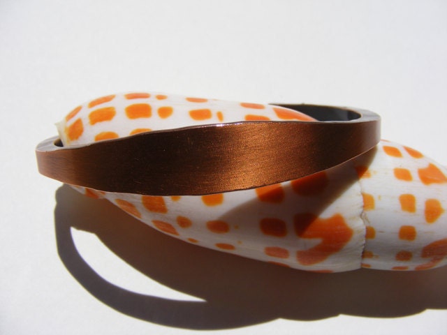 Vintage Modernist copper cuff Insignia bangle 1960's. Chunky. Unworn.