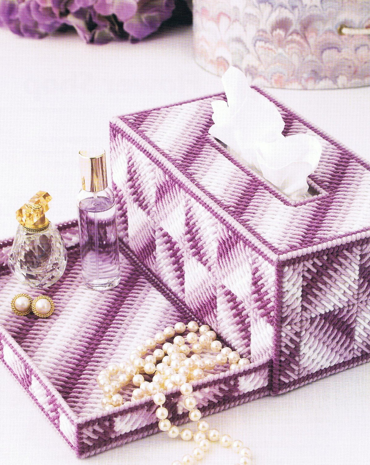 FLOWER SHOP Tissue Topper - Plastic Canvas Tissue Box Cover PATTERN