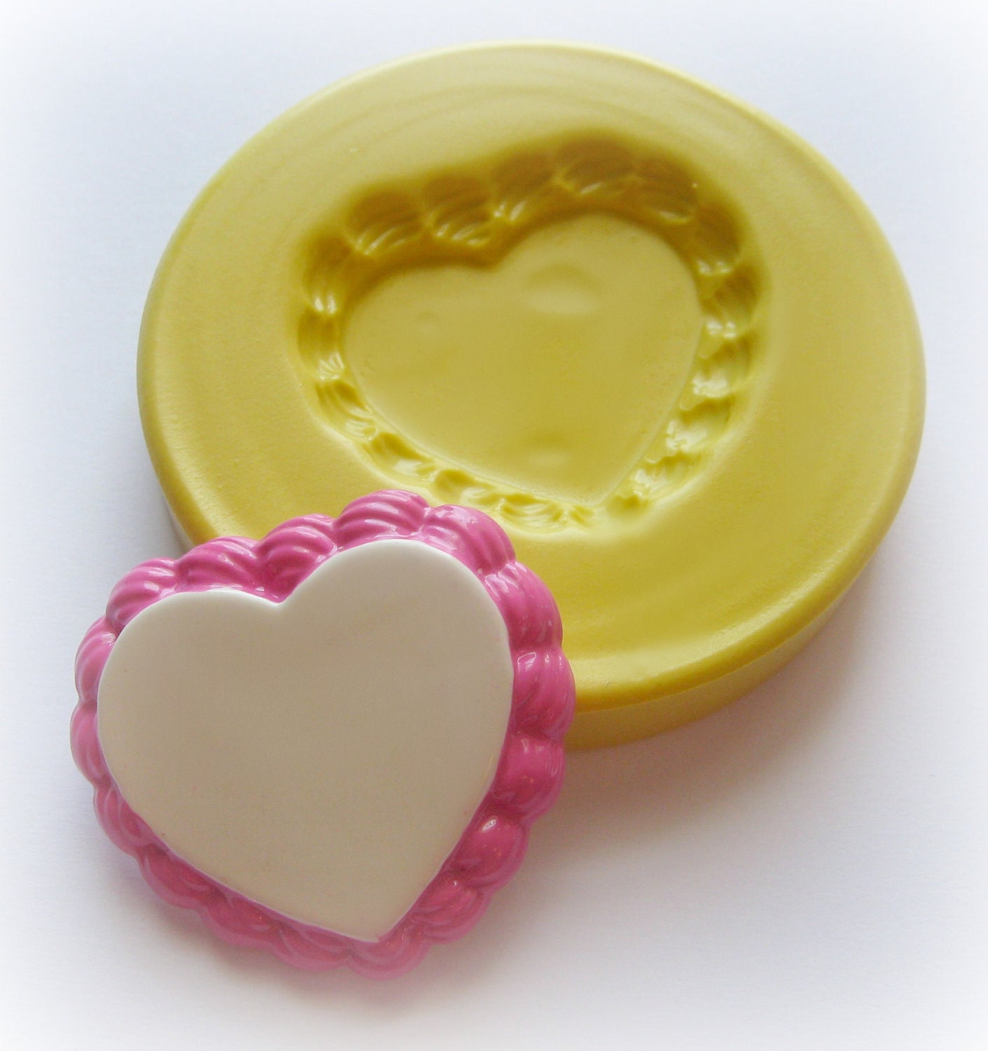 Cake Tart Base Frosting Heart Mold Mould Resin Clay Fondant Miniature SweetsJewelry Charms Flexible Molds