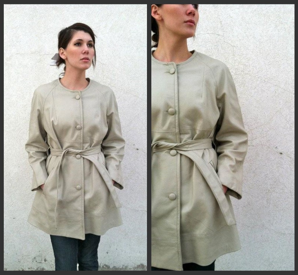 1950's. leather. cream. waist tie. plus size. vintage coat. Sz l-xl.