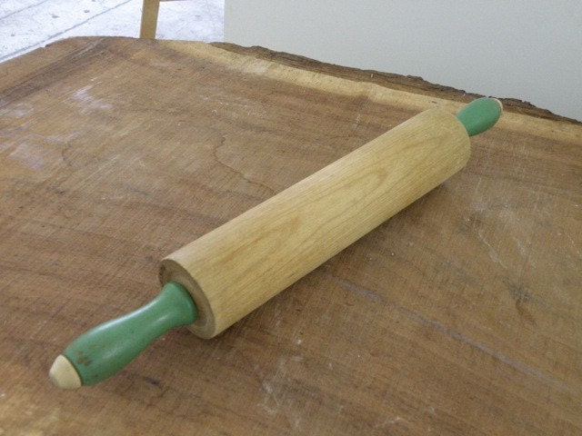 Munising Green Handled Rolling Pin