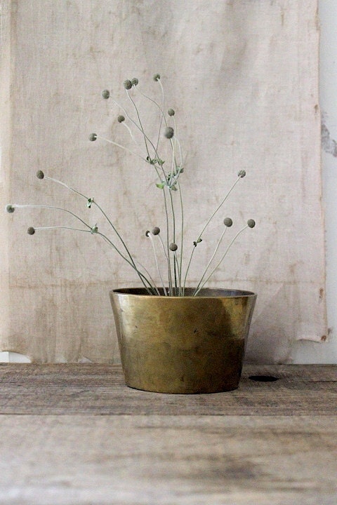 v i n t a g e brass planter