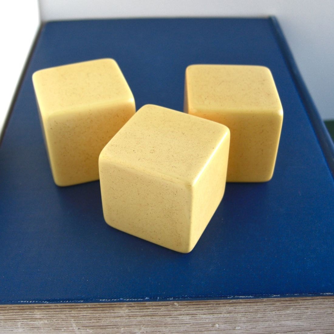3 Large Vintage BAKELITE 1 1/4" Cubes / Blocks - uncarved