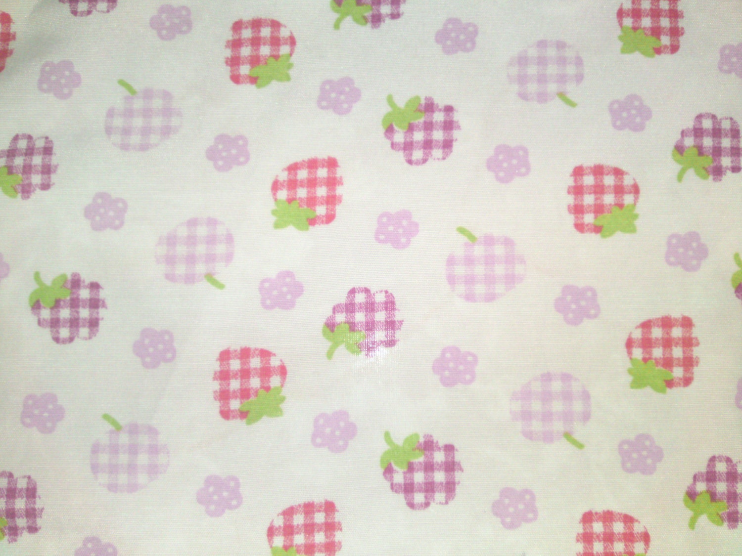 Strawberries Table Runner