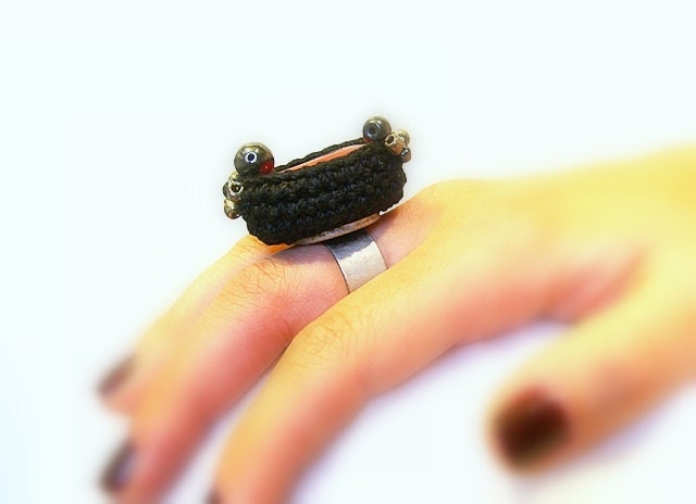 Red Crochet Ring, Women's Adjustable Ring, Black Cotton Crochet Yarn