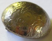 20 Percent Off  Vintage Large Round Domed Silver Tone Floral Stamped Embossed Clip On Earrings Signed Alice  Free Shipping