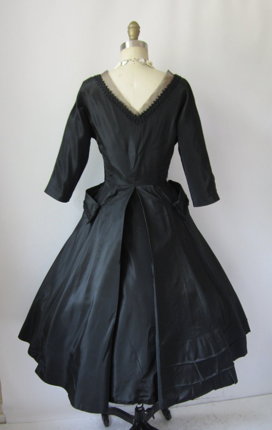 1950's Black Taffeta New Look Full Cocktail Party Dress XS