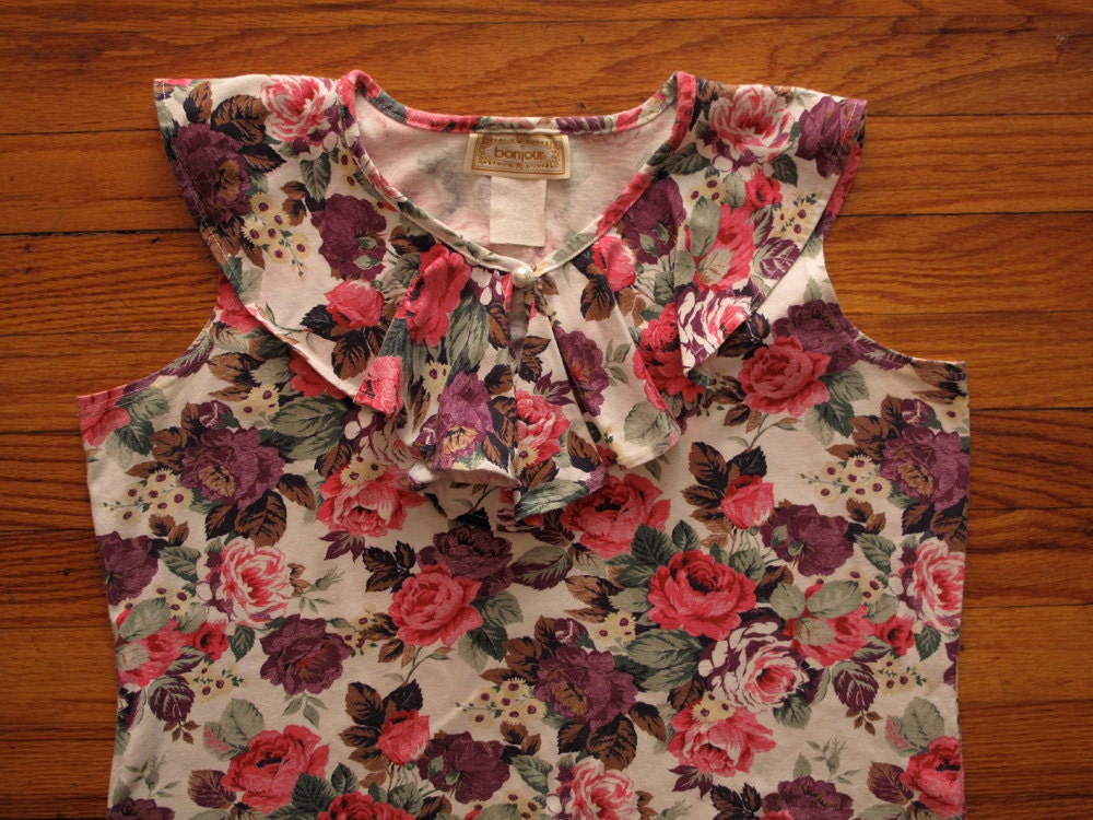 women's vintage floral sleeveless top.