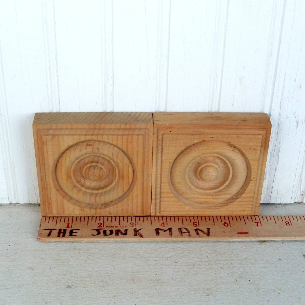 Salvaged Wood Rosette Corner Block