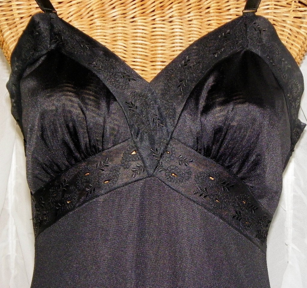 Vintage 1960 Pleated Black Eyelet Lace Perma Pleat Hemline Dress Slip Remarkable Condition Size 36 On Etsy