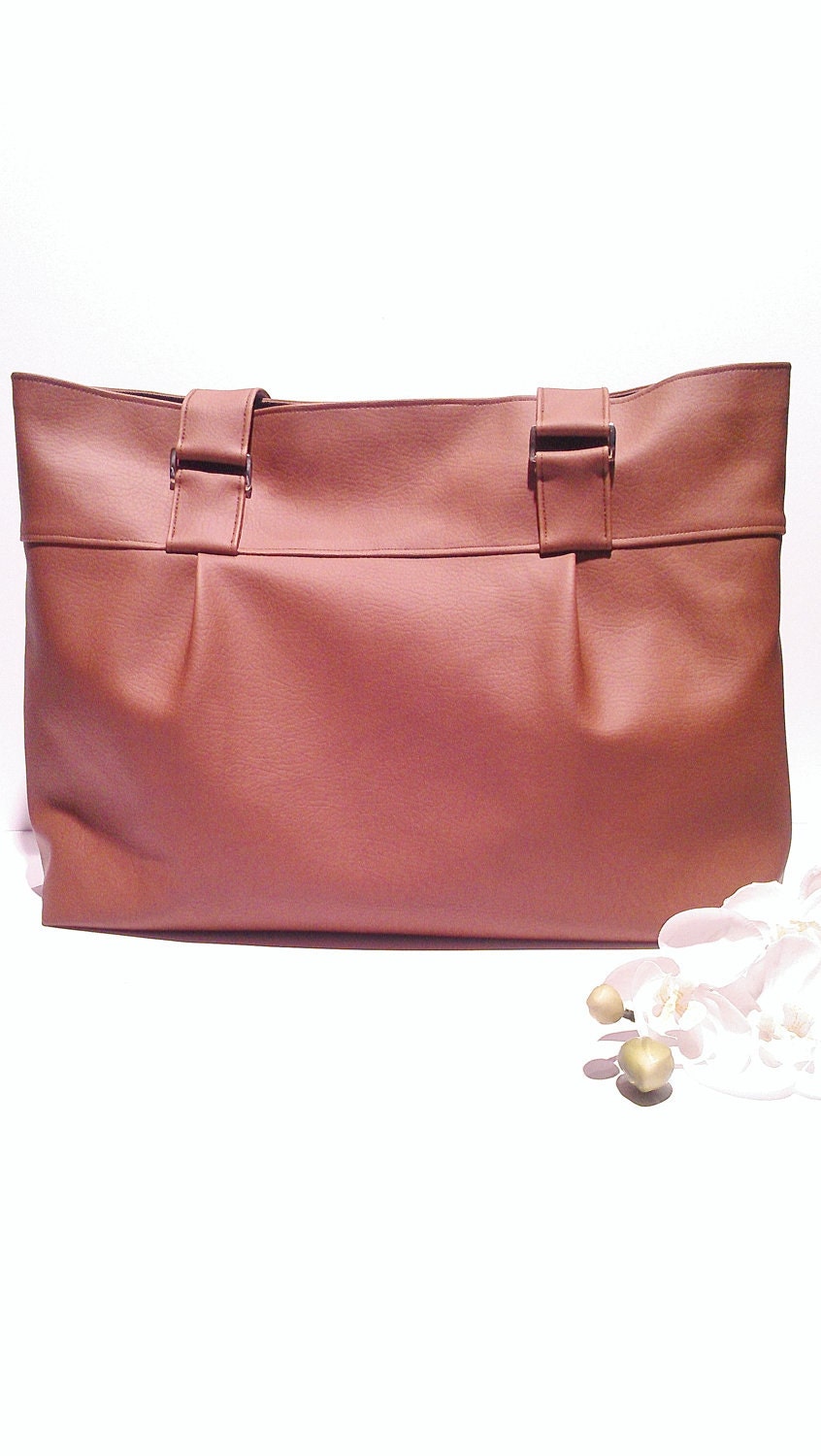 Helena Handbag XL ... Cinnamon Faux Leather