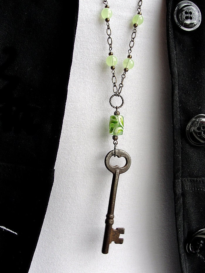 Skeleton Key Necklace, Vintage Key Jewelry, Antique Style, Long Beaded Chain, Gypsy Boho Chic, Repurposed.