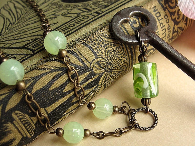 Skeleton Key Necklace, Vintage Key Jewelry, Antique Style, Long Beaded Chain, Gypsy Boho Chic, Repurposed.