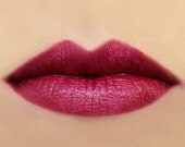 Raspberry Mineral Lipstick in Mauve Magenta