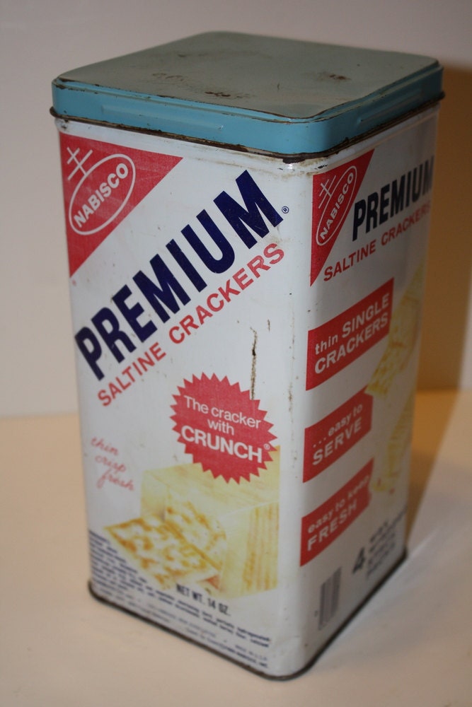 Vintage 1969 Premium Saltine Cracker Tin by auctionjunkies on Etsy