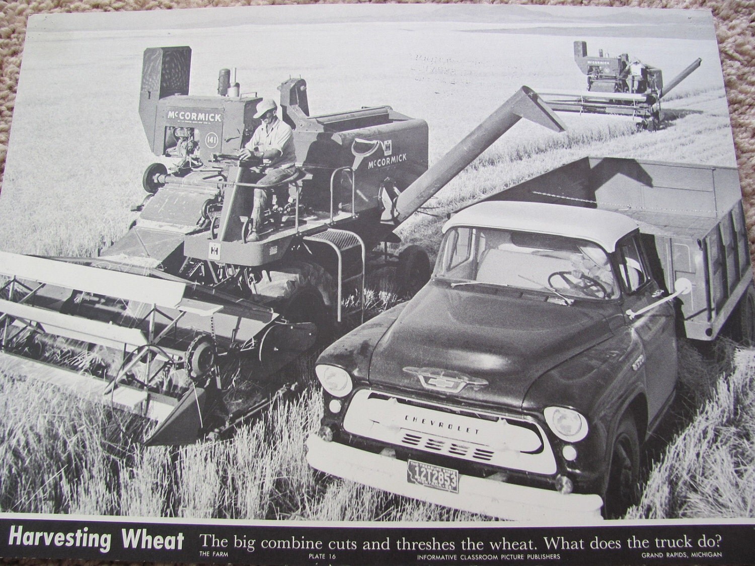 Harvesting wheat, 1950's poster Vie rurale