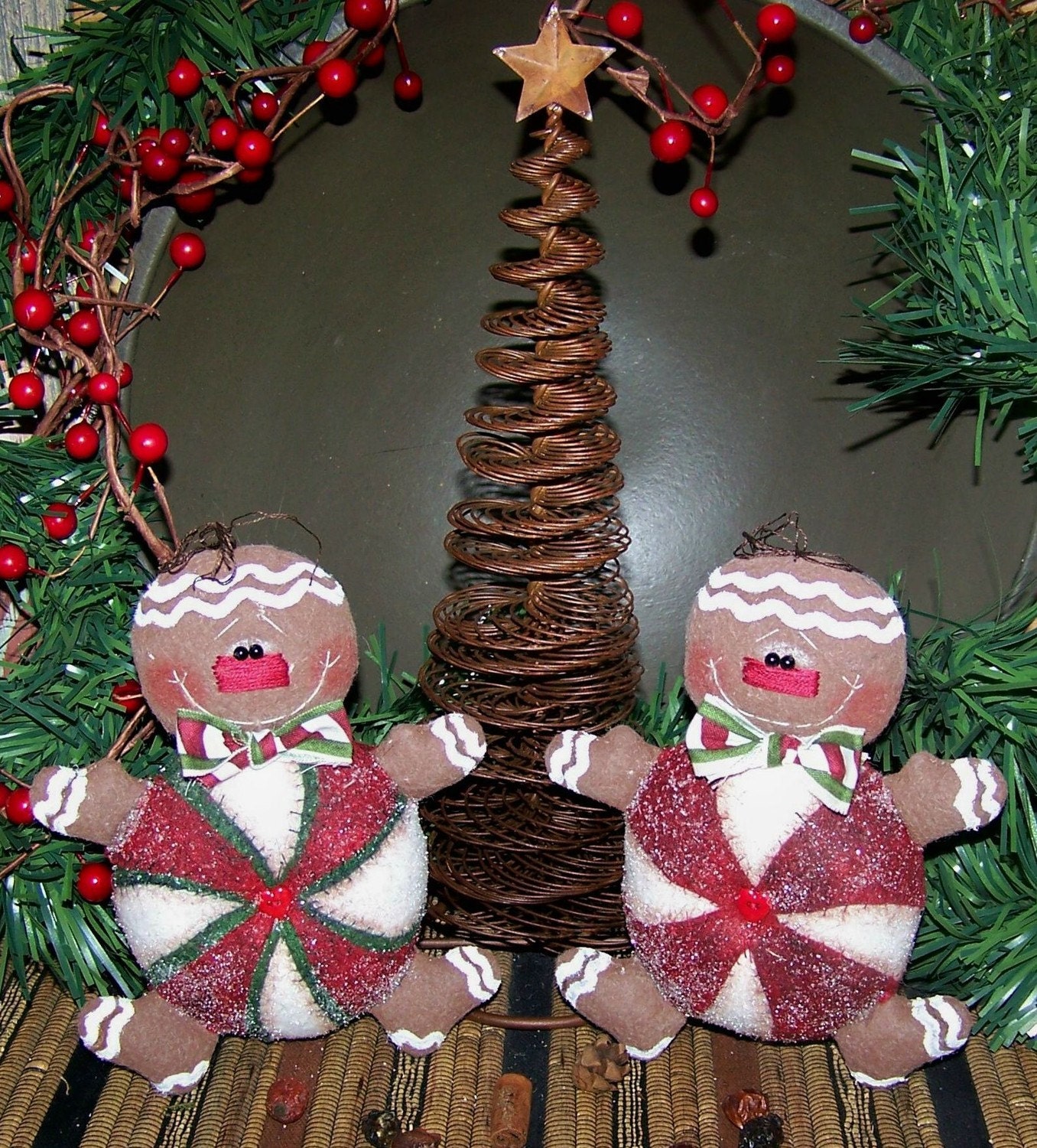 Primitive Christmas Gingerbread Peppermint Candy Ornies Pattern 63