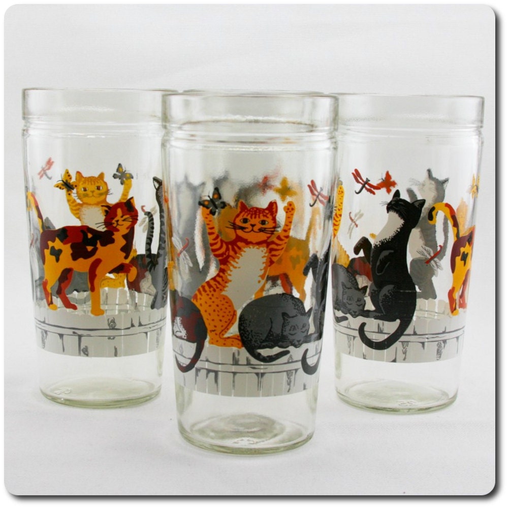 Cat Themed Drinking Glasses Set of Four by hazelhome on Etsy