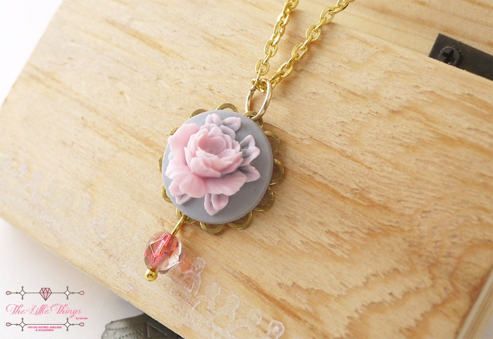 Gorgeous Pink and Lavender 3D Flower Cameo Necklace