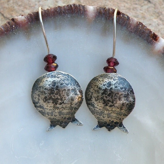 Pomegranate Sterling Silver Earrings, Garnet Earrings, Bat Mitzvah Jewelry, Pomegranate Earrings, Women Earrings