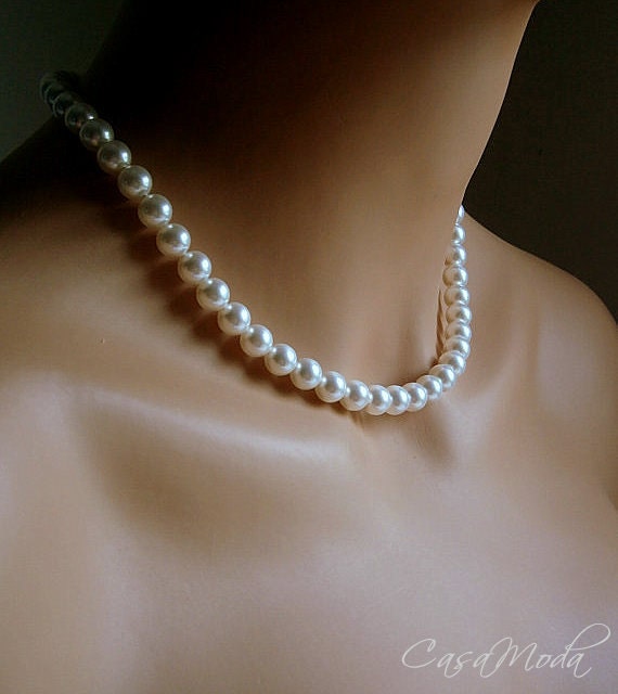 Bridesmaids Gifts Pearl Necklaces With White Swarovski Crystal Pearls Set of Five (5) Necklaces Pick Your Pearl Color ON VACATION