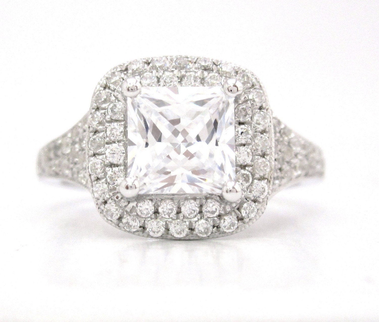 Princess cut diamond engagement ring 2.00ctw