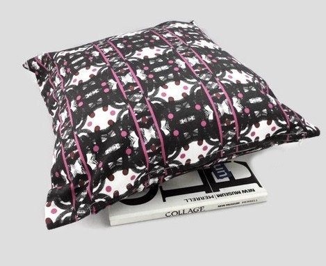 Throw Decorative Pillow Cover Cotton Black, White and Hot Pink Colourful Optical Illusion