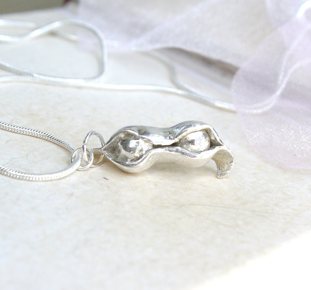 Two Peas In A Pod Necklace, Sentimantal Necklace,Sentimental Jewelry, Two Peas In A Pod Pendant, For Her