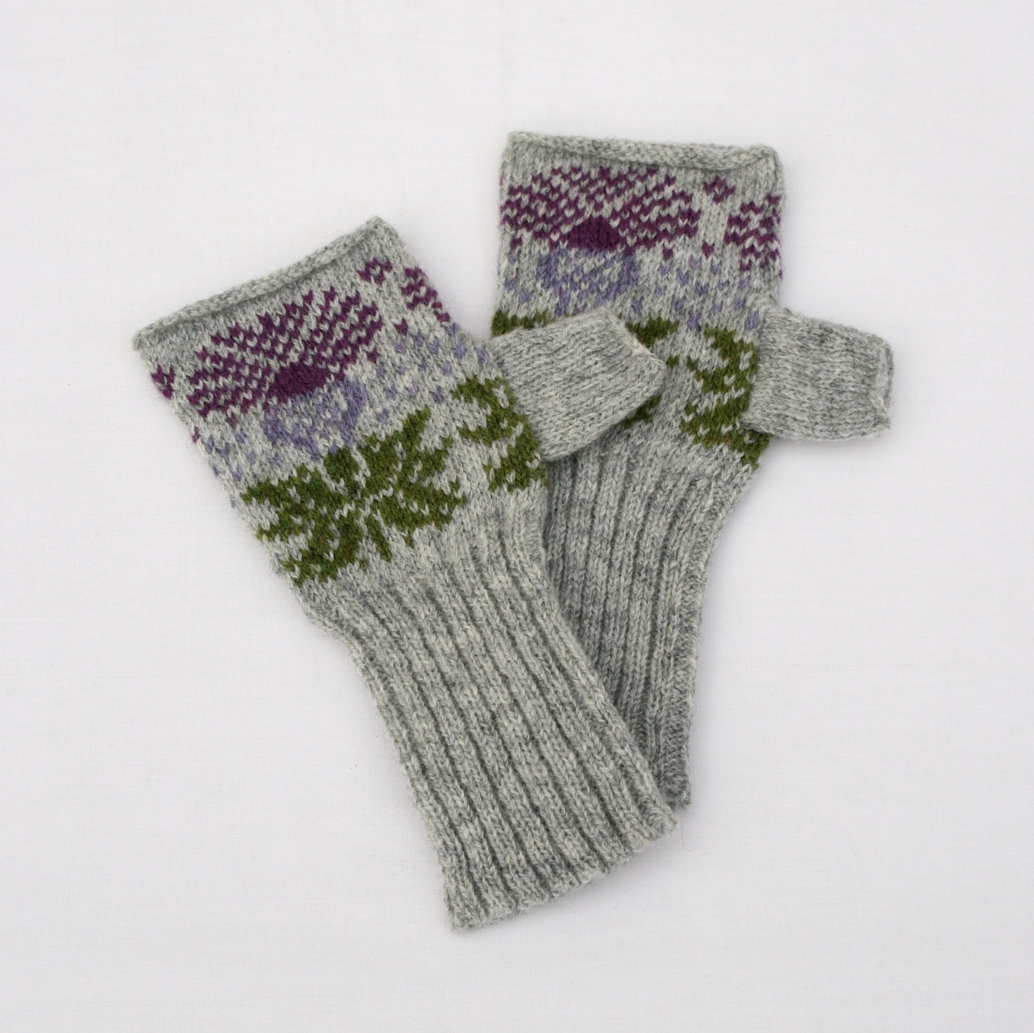 Scottish Thistle Design Hand warmers Lambswool Grey/Gray