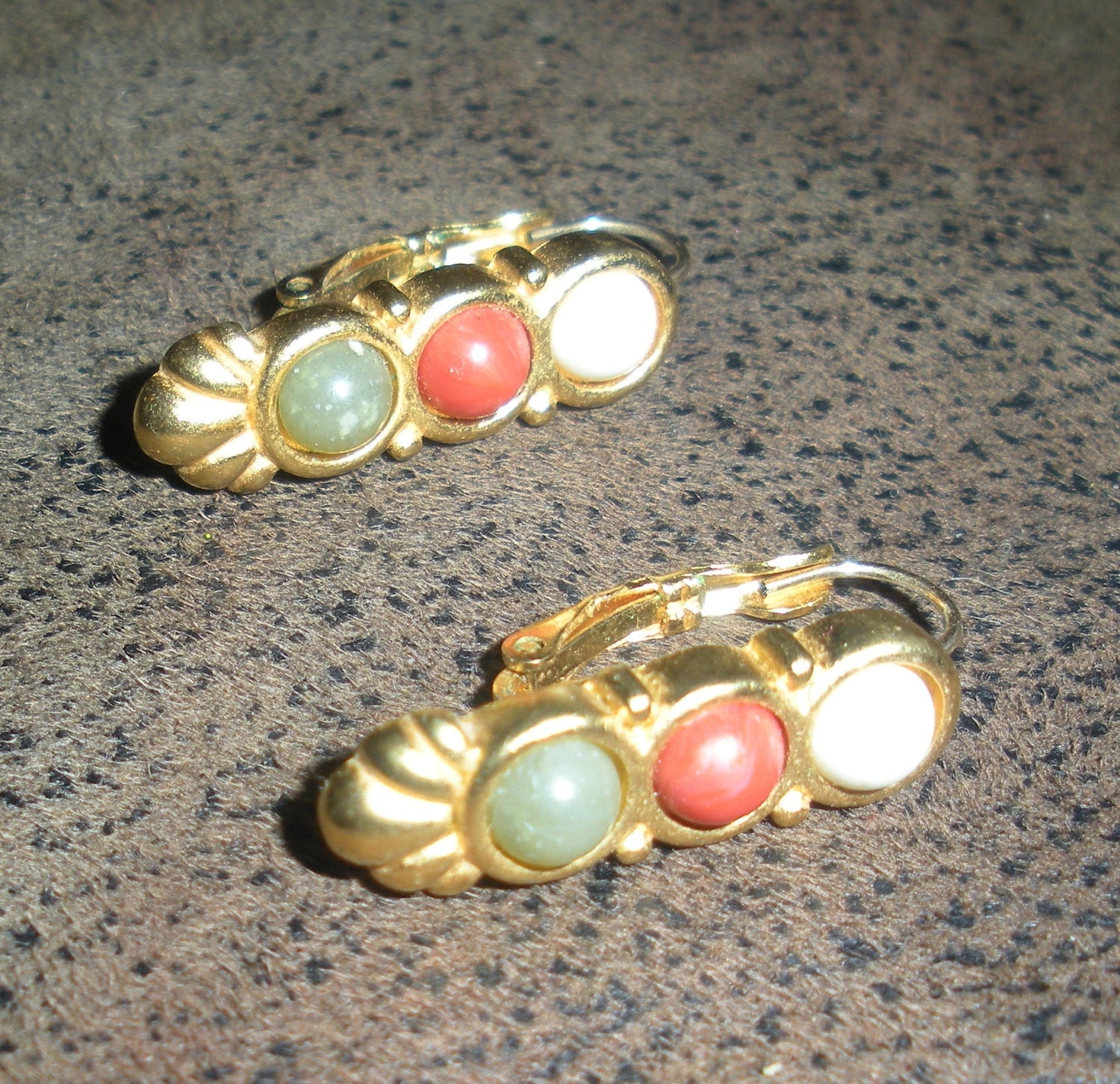 Vintage 1980's Gold Monet Earrings - Small - White, Coral, Pale Green