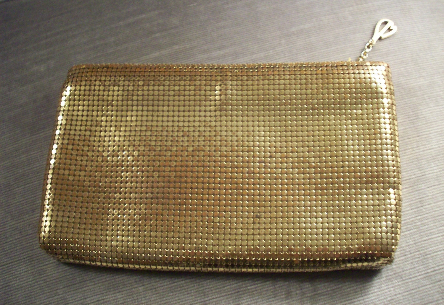 Vintage Whiting and Davis Co. Gold Mesh Clutch Bag / Purse