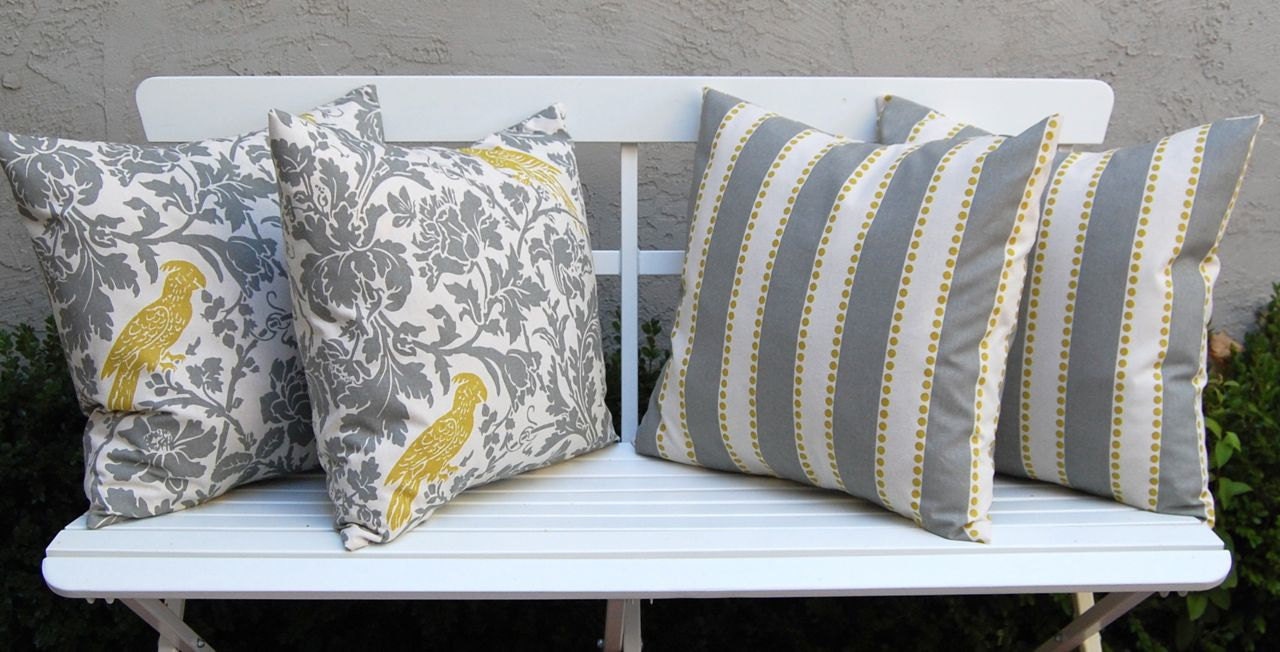Decorative Throw illows Accent Pillows Cushion Covers Combo Set of Four in Gray and Olive Green on Natural
