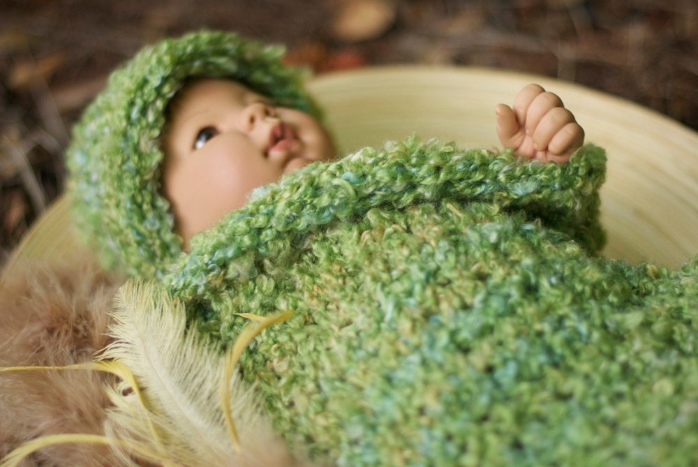 Green Baby Cocoon and Beanie photographic Prop for Newborns