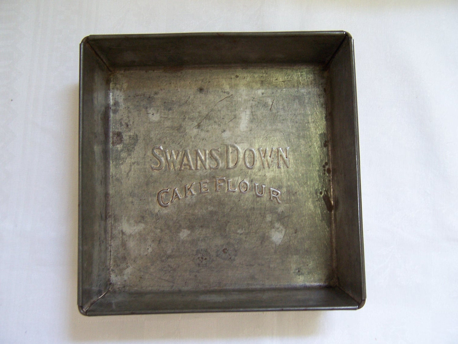 Square Vintage Cake Tin - Swans Down Cake Flour