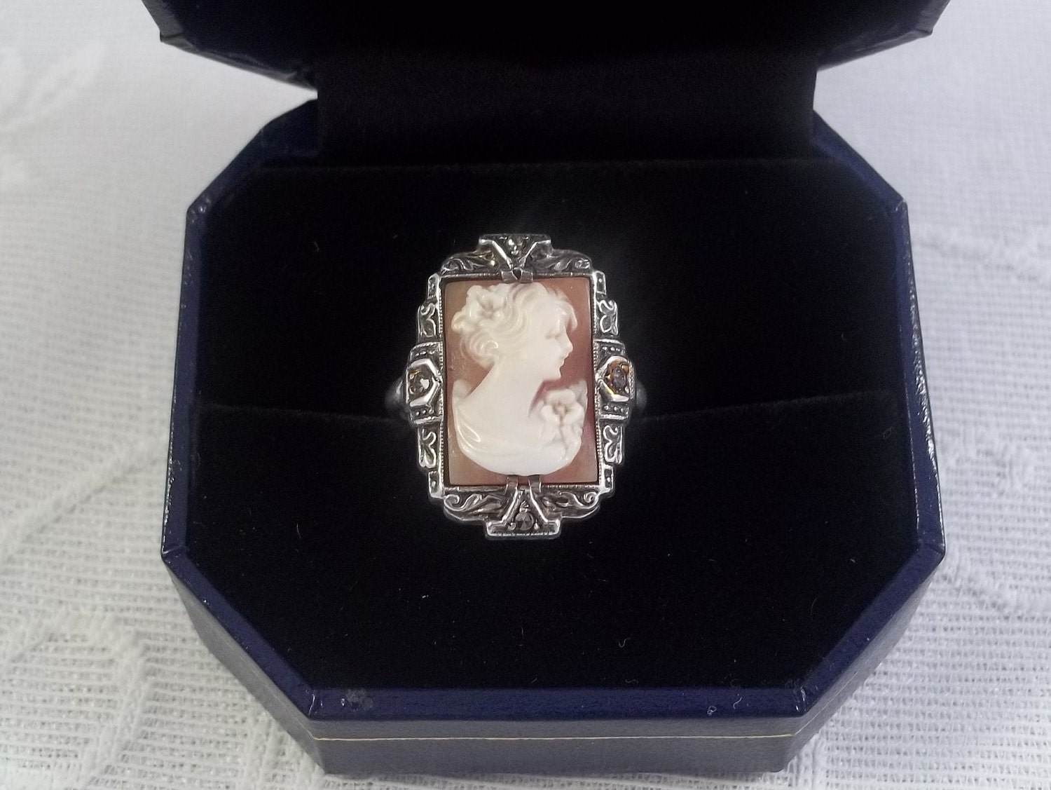 Antique Sterling Silver Shell Cameo Ring Size 4 1/2