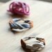 MI TIERRA - Bracelet - Knot, Tie dye, recycled leather, Ocean Blue, Coral, yellow mutard