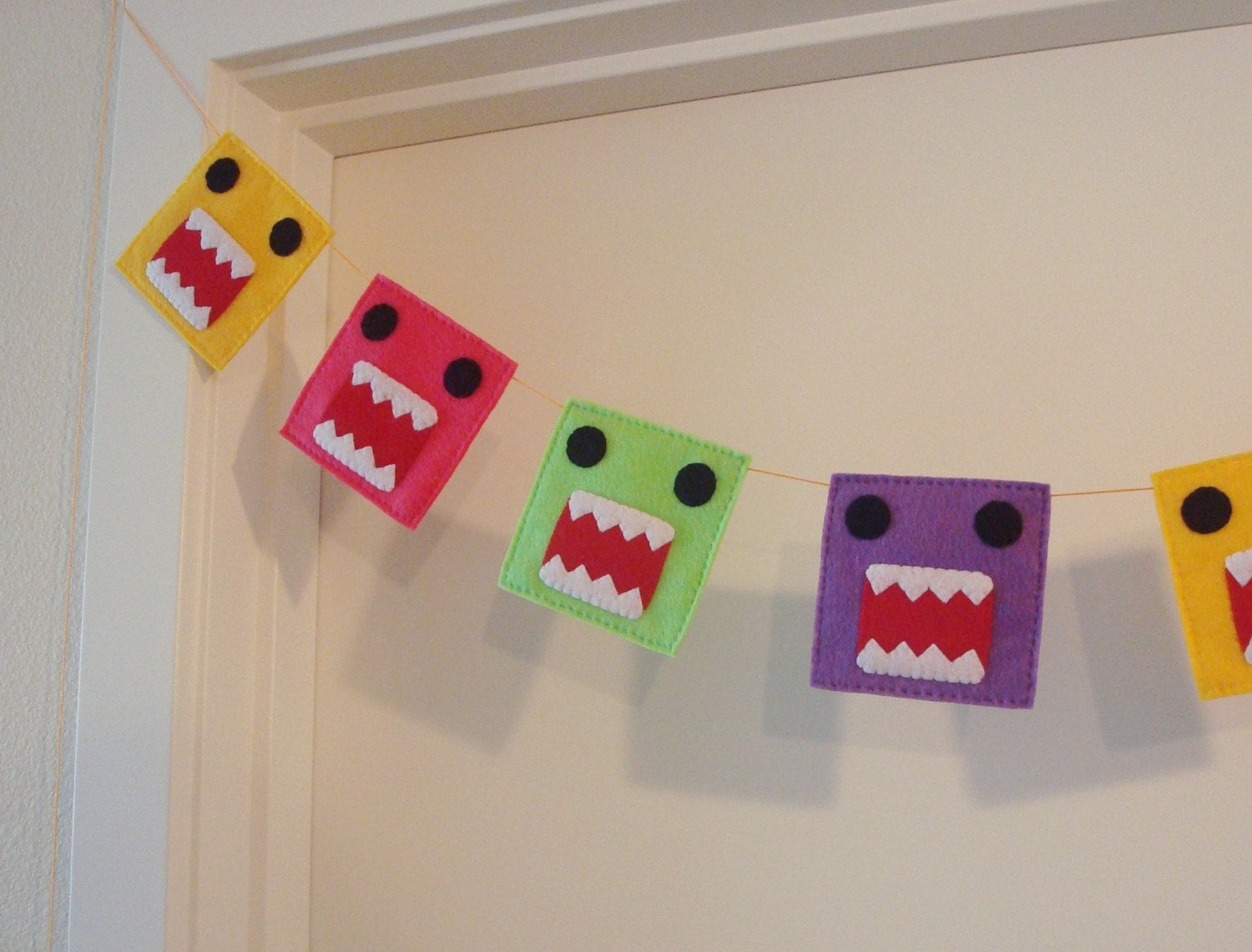 FREE SHIPPING, Kawaii Monster Garland Banner