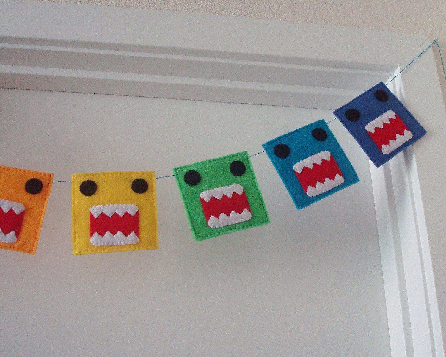 FREE SHIPPING, Kawaii Monster Garland Banner