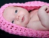 Pink crochet baby bowl cocoon for baby - photo prop Photography Prop Newborn Cocoon Newborn Baby Cocoon Pea Pod Bowl