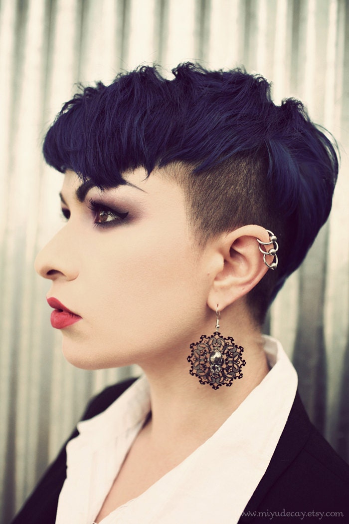Miyu Decay Noir Filigree Round Earrings