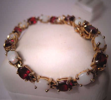 Estate Garnet Opal Bracelet Tennis Vintage Eternity 18K