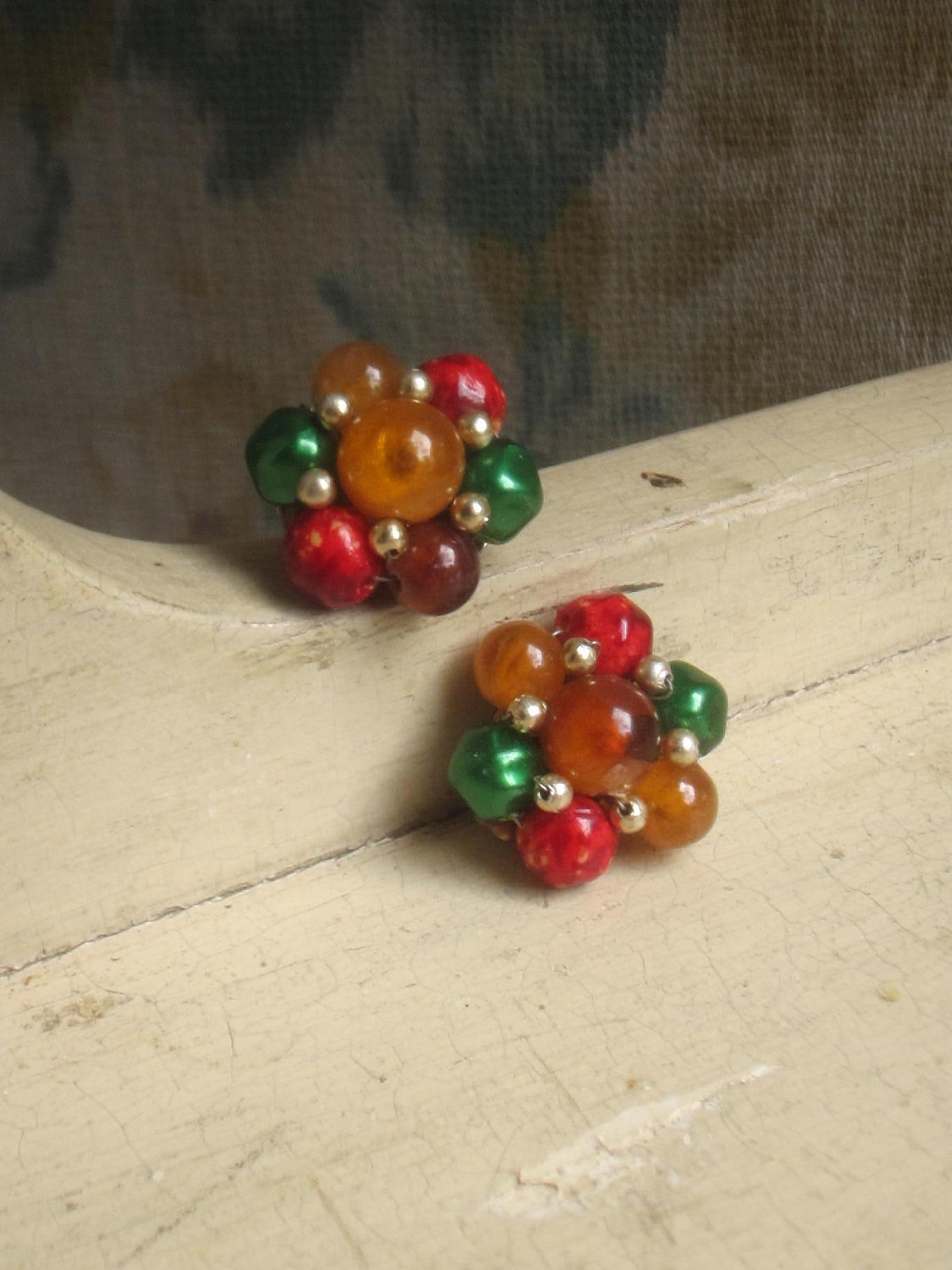 1950s Cluster Earrings - Green, Red, Amber & Gold Beads
