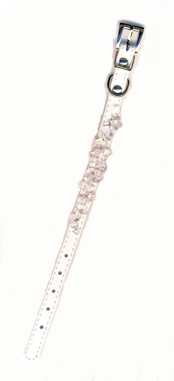 Extra Small White Leather Beaded Pet Collar with Clear Quartz Crystal Chip Beads - Kitten Collar, Puppy Collar, Toy Dog Collar