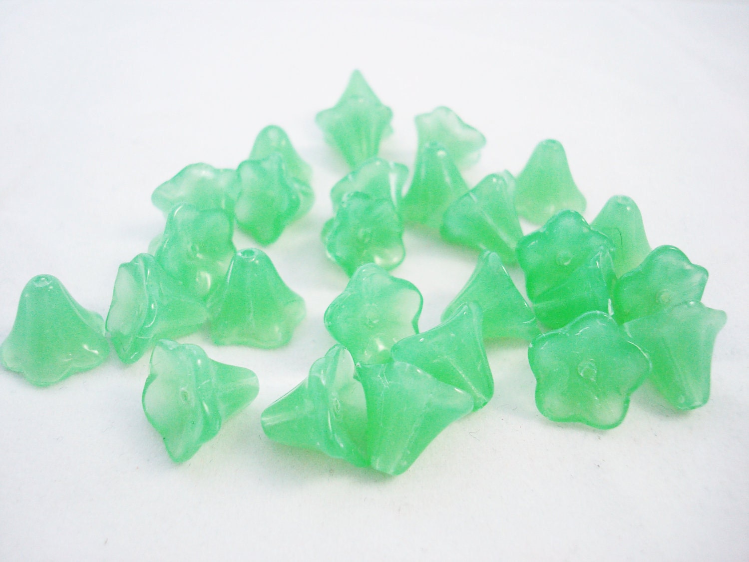 Mint Green Morning Glory 5 Petal Glass Flower Beads 10x12mm