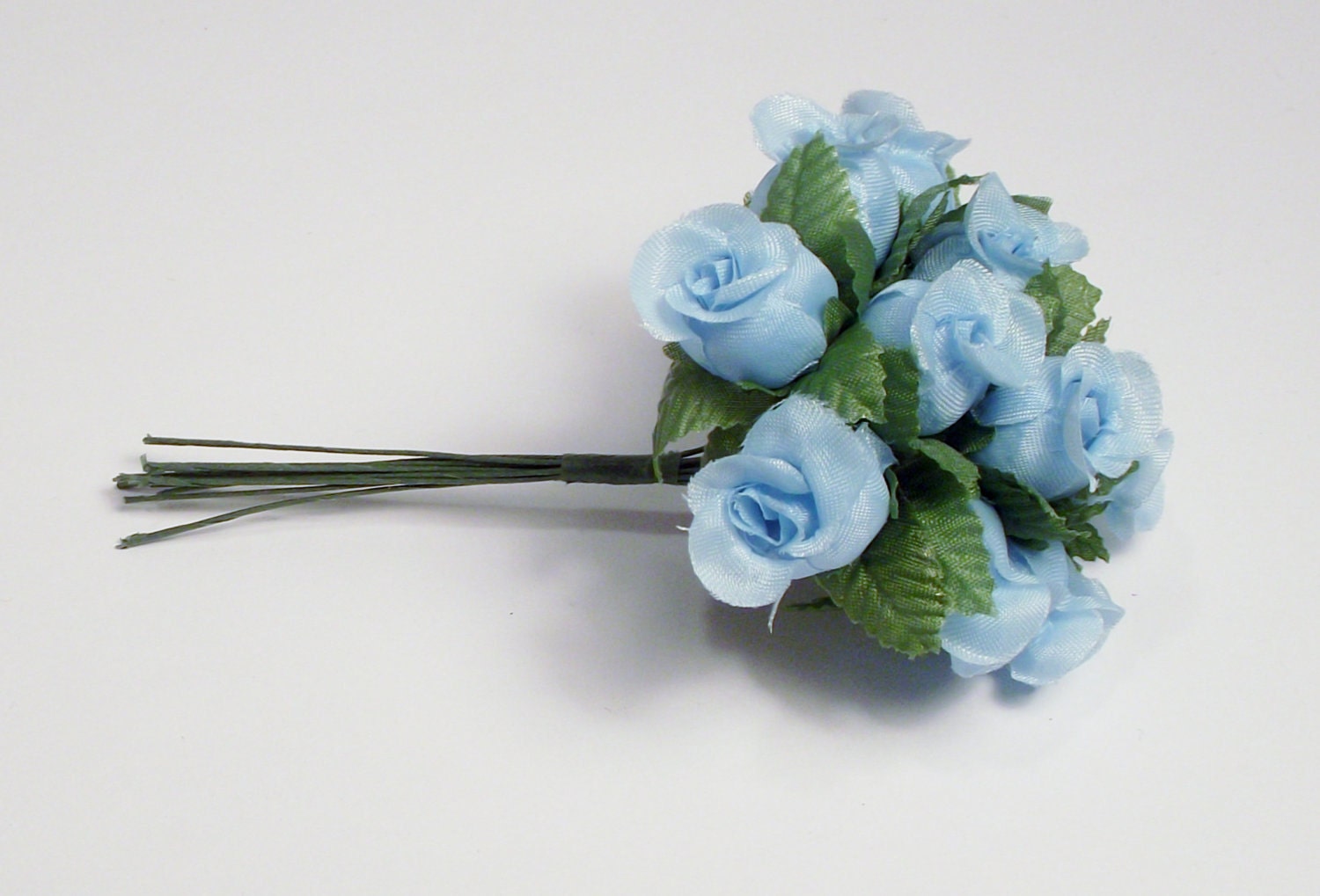 Small Artificial Rose Flowers in a set of 12 light blue roses. Roses dozen 12 flowers leaves silk flowers supplies